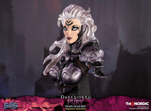 Darksiders - Fury Grand Scale Bust (Variant Edition) (furybustde_16_1.jpg)