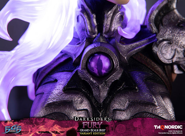Darksiders - Fury Grand Scale Bust (Variant Edition) (furybustde_32_1.jpg)