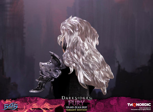 Darksiders - Fury Grand Scale Bust (Variant Edition) (furybustde_37_1.jpg)