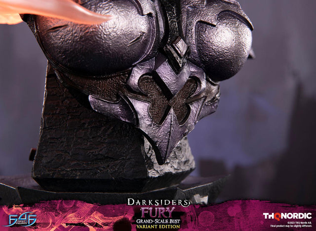 Darksiders - Fury Grand Scale Bust (Variant Edition) (furybustde_43_1.jpg)