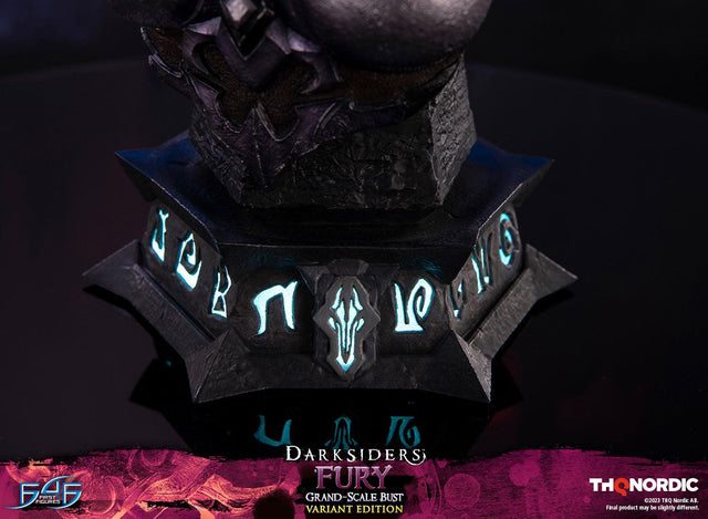 Darksiders - Fury Grand Scale Bust (Variant Edition) (furybustde_44_1.jpg)