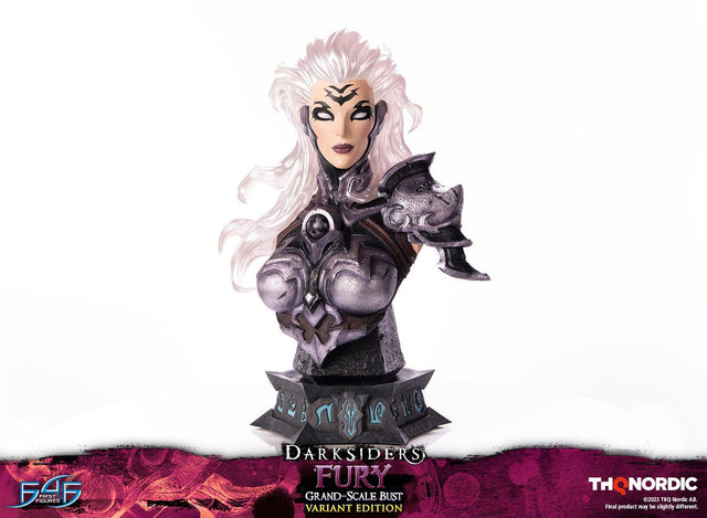 Darksiders - Fury Grand Scale Bust (Variant Edition) (furybustde_46_1.jpg)