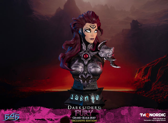 Darksiders - Fury Grand Scale Bust (Exclusive Edition) (furybustex_01.jpg)