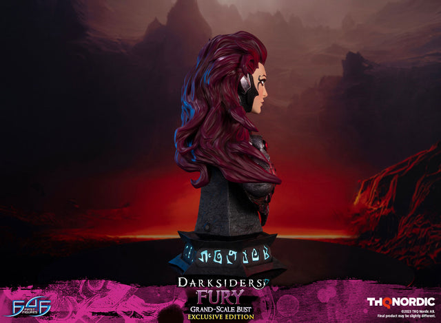 Darksiders - Fury Grand Scale Bust (Exclusive Edition) (furybustex_03.jpg)