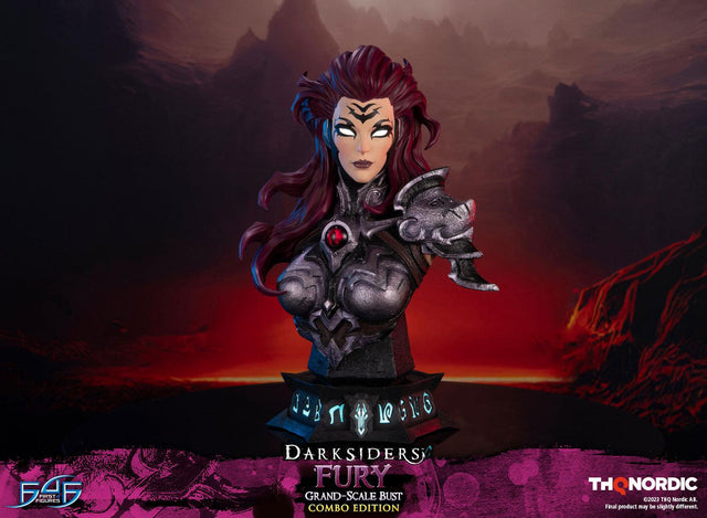 Darksiders - Fury - Grand Scale Bust (Combo Edition) (furybustex_08_1.jpg)