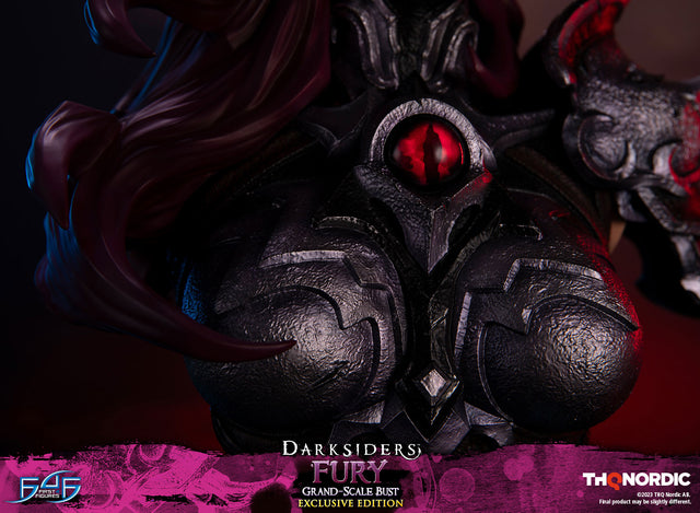 Darksiders - Fury Grand Scale Bust (Exclusive Edition) (furybustex_15.jpg)