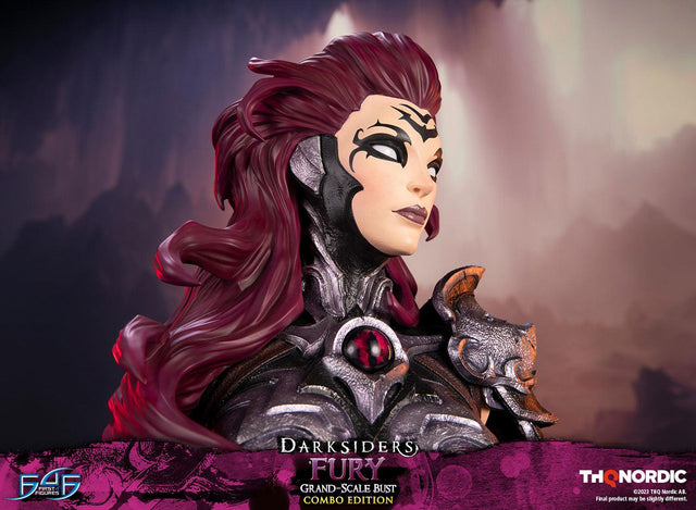 Darksiders - Fury - Grand Scale Bust (Combo Edition) (furybustst_10_2.jpg)