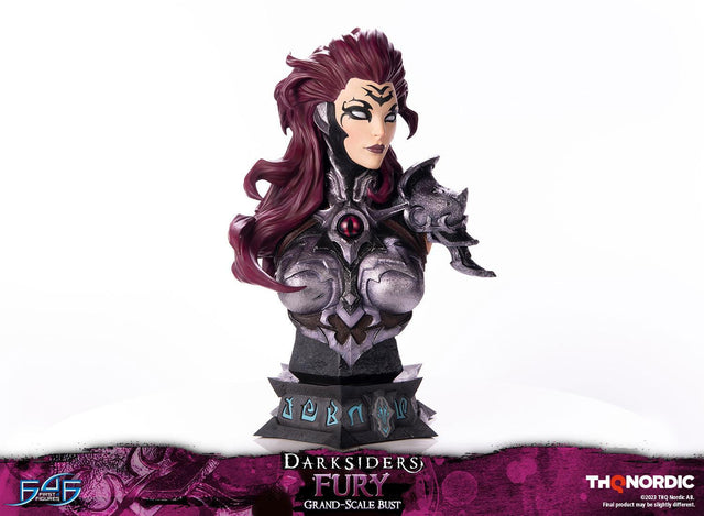 Darksiders - Fury Grand Scale Bust (furybustst_28.jpg)