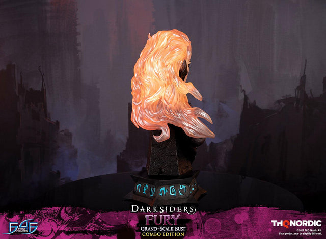Darksiders - Fury - Grand Scale Bust (Combo Edition) (furybustve_03.jpg)
