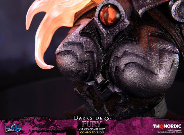 Darksiders - Fury - Grand Scale Bust (Combo Edition) (furybustve_42.jpg)