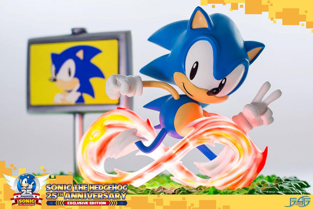 Sonic the Hedgehog 25th Anniversary (Exclusive) (horizontal_30_1.jpg)