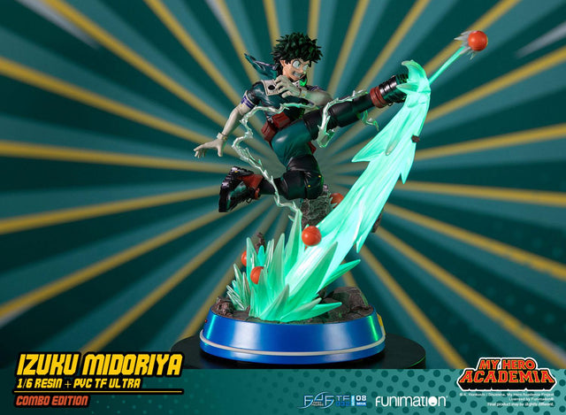 My Hero Academia – Izuku Midoriya Exclusive Combo Edition (launchphoto_deku_combo-02.jpg)