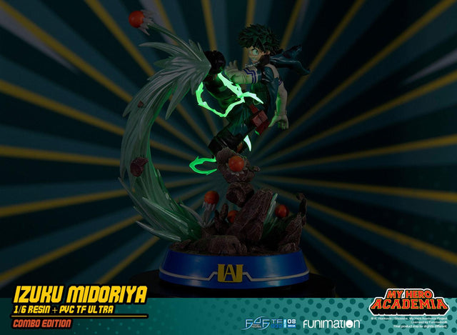 My Hero Academia – Izuku Midoriya Exclusive Combo Edition (launchphoto_deku_combo-18.jpg)