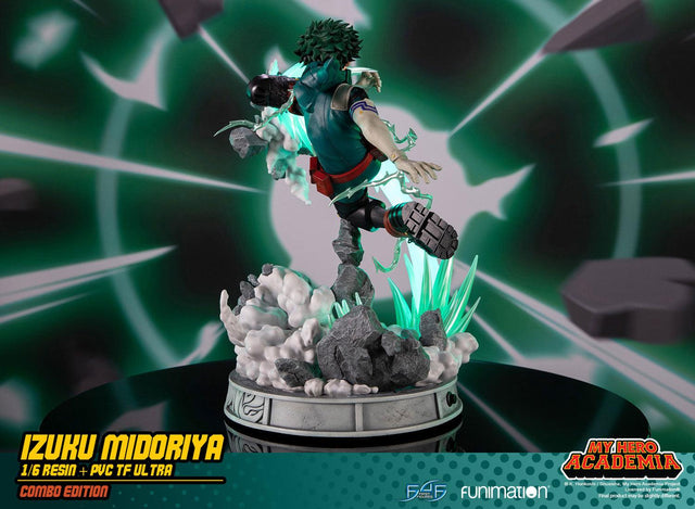 My Hero Academia – Izuku Midoriya Exclusive Combo Edition (launchphoto_deku_combo-24.jpg)