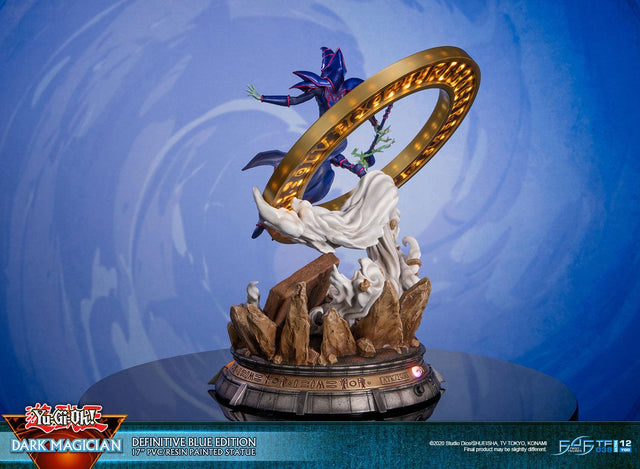 Yu-Gi-Oh! – Dark Magician (Definitive Blue Edition) (launchphoto_dmblue_de-05.jpg)