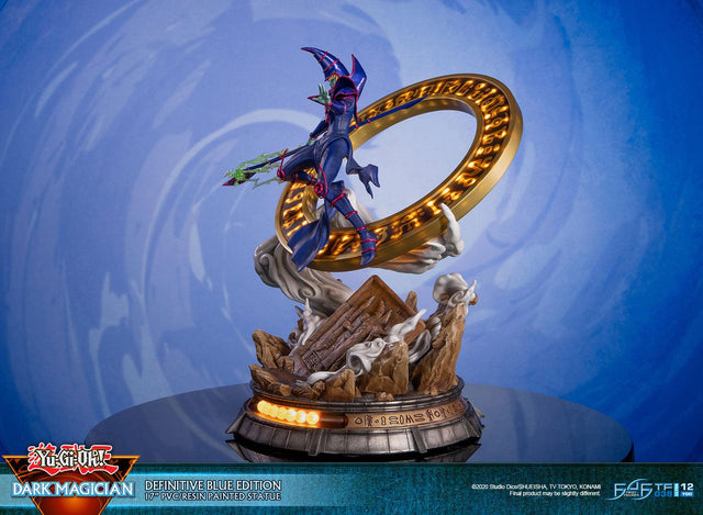 Yu-Gi-Oh! – Dark Magician (Definitive Blue Edition) (launchphoto_dmblue_de-07.jpg)