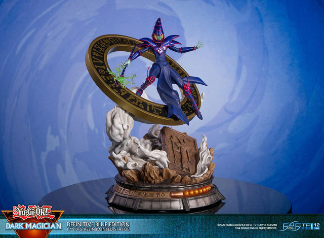 Yu-Gi-Oh! – Dark Magician (Definitive Blue Edition) (launchphoto_dmblue_de-09.jpg)
