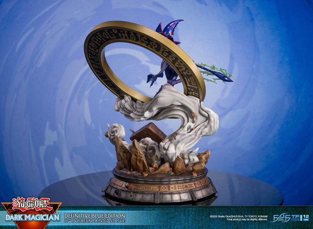 Yu-Gi-Oh! – Dark Magician (Definitive Blue Edition) (launchphoto_dmblue_de-11.jpg)