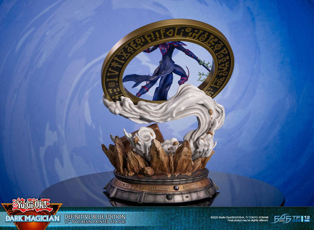 Yu-Gi-Oh! – Dark Magician (Definitive Blue Edition) (launchphoto_dmblue_de-12.jpg)