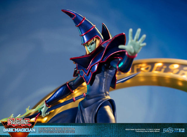 Yu-Gi-Oh! – Dark Magician (Definitive Blue Edition) (launchphoto_dmblue_de-23.jpg)