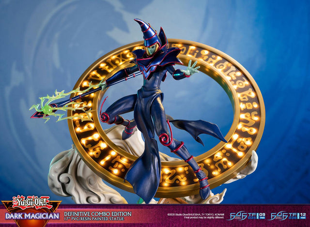 Yu-Gi-Oh! – Dark Magician (Definitive Combo Edition) (launchphoto_dmblue_de-30_1.jpg)
