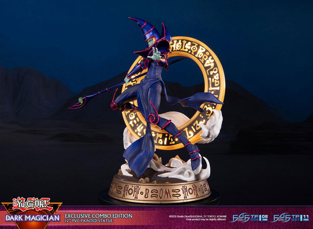 Yu-Gi-Oh! – Dark Magician (Exclusive Combo Edition) (launchphoto_dmblue_ex-07_1.jpg)