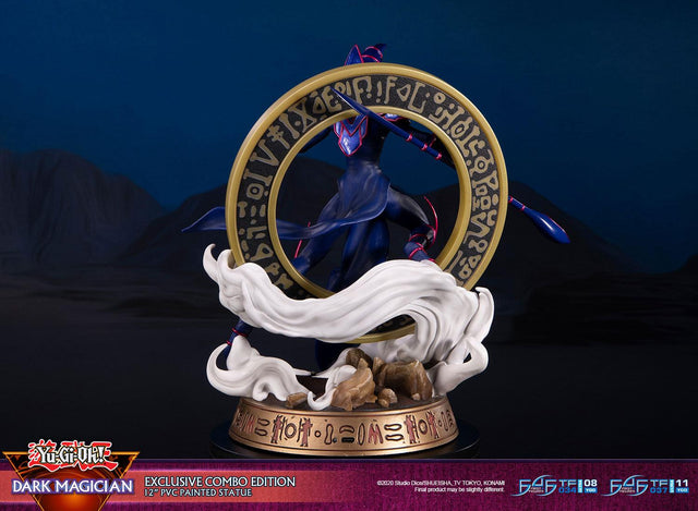 Yu-Gi-Oh! – Dark Magician (Exclusive Combo Edition) (launchphoto_dmblue_ex-12_1.jpg)