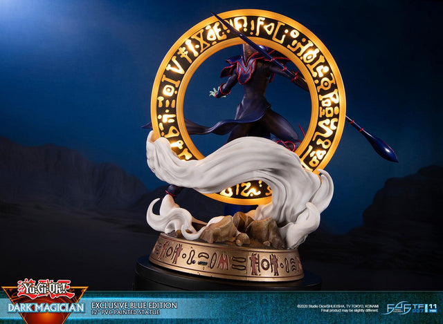Yu-Gi-Oh! – Dark Magician (Exclusive Blue Edition) (launchphoto_dmblue_ex-24.jpg)