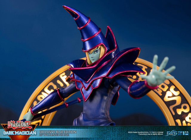 Yu-Gi-Oh! – Dark Magician (Exclusive Blue Edition) (launchphoto_dmblue_ex-27.jpg)