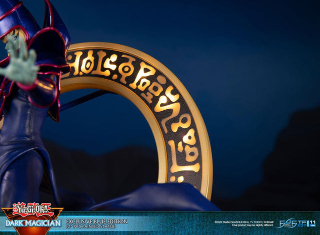 Yu-Gi-Oh! – Dark Magician (Exclusive Blue Edition) (launchphoto_dmblue_ex-30.jpg)