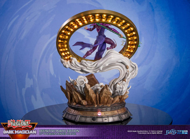 Yu-Gi-Oh! – Dark Magician (Definitive Purple Edition) (launchphoto_dmpurple_de-04.jpg)