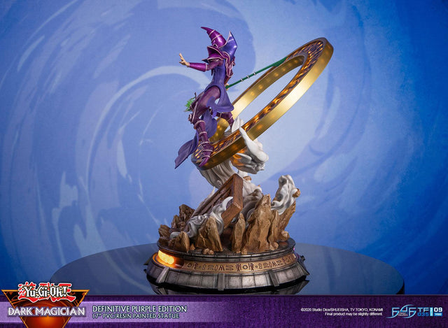 Yu-Gi-Oh! – Dark Magician (Definitive Purple Edition) (launchphoto_dmpurple_de-06.jpg)