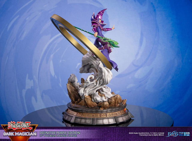 Yu-Gi-Oh! – Dark Magician (Definitive Purple Edition) (launchphoto_dmpurple_de-10.jpg)