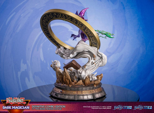 Yu-Gi-Oh! – Dark Magician (Definitive Combo Edition) (launchphoto_dmpurple_de-11_1.jpg)