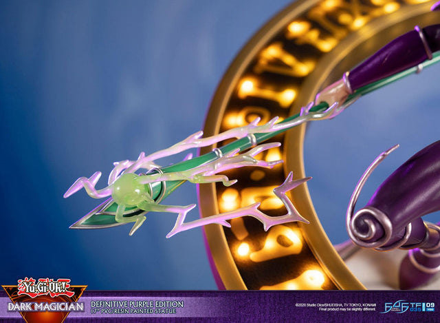 Yu-Gi-Oh! – Dark Magician (Definitive Purple Edition) (launchphoto_dmpurple_de-22.jpg)