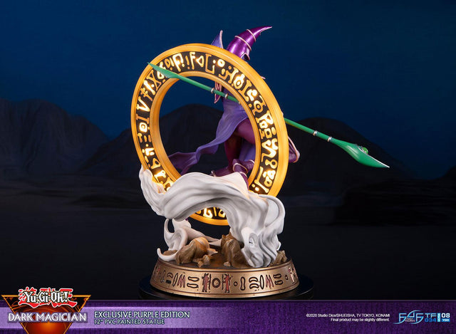 Yu-Gi-Oh! – Dark Magician (Exclusive Purple Edition) (launchphoto_dmpurple_ex-03.jpg)