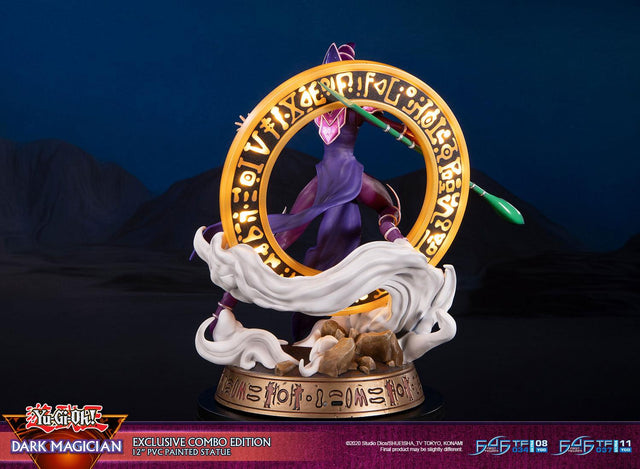 Yu-Gi-Oh! – Dark Magician (Exclusive Combo Edition) (launchphoto_dmpurple_ex-04_1.jpg)