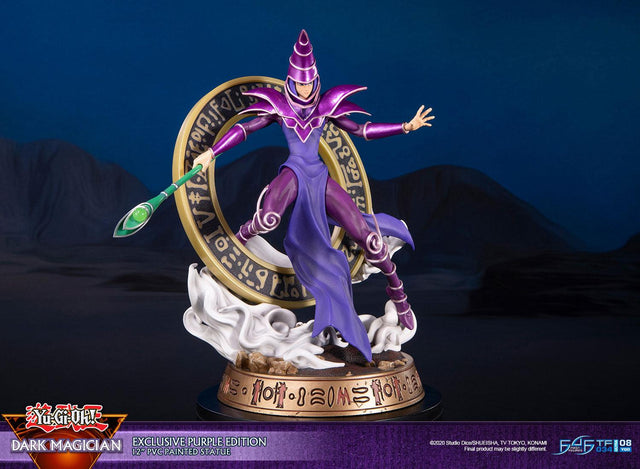 Yu-Gi-Oh! – Dark Magician (Exclusive Purple Edition) (launchphoto_dmpurple_ex-09.jpg)
