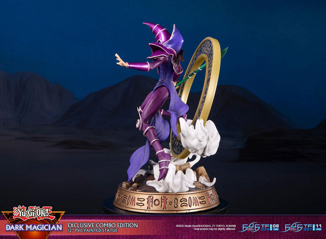Yu-Gi-Oh! – Dark Magician (Exclusive Combo Edition) (launchphoto_dmpurple_ex-14_1.jpg)