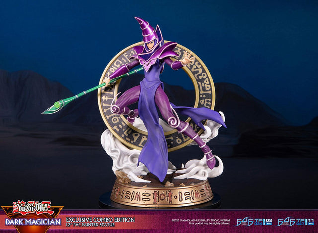 Yu-Gi-Oh! – Dark Magician (Exclusive Combo Edition) (launchphoto_dmpurple_ex-16_1.jpg)