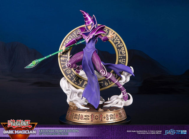 Yu-Gi-Oh! – Dark Magician (Exclusive Purple Edition) (launchphoto_dmpurple_ex-16.jpg)