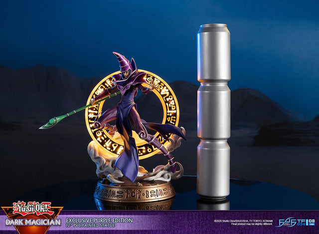 Yu-Gi-Oh! – Dark Magician (Exclusive Purple Edition) (launchphoto_dmpurple_ex-17.jpg)