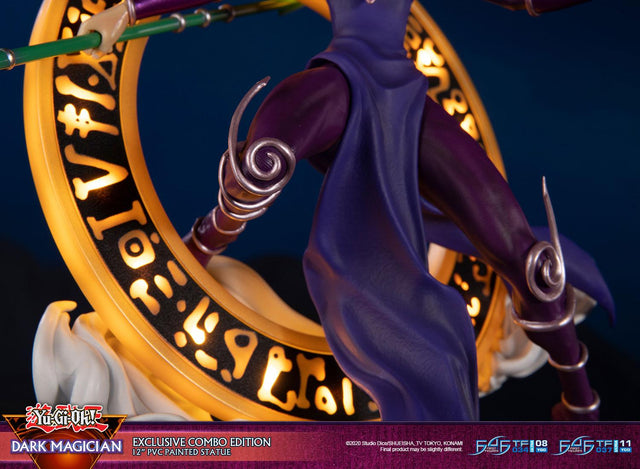 Yu-Gi-Oh! – Dark Magician (Exclusive Combo Edition) (launchphoto_dmpurple_ex-19_1.jpg)