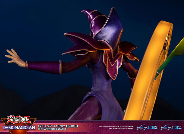 Yu-Gi-Oh! – Dark Magician (Exclusive Combo Edition) (launchphoto_dmpurple_ex-20_1.jpg)