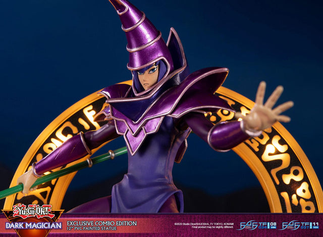 Yu-Gi-Oh! – Dark Magician (Exclusive Combo Edition) (launchphoto_dmpurple_ex-27_1.jpg)