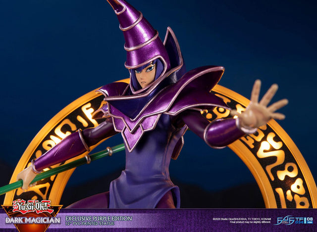 Yu-Gi-Oh! – Dark Magician (Exclusive Purple Edition) (launchphoto_dmpurple_ex-27.jpg)