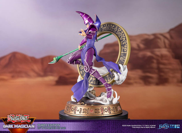 Yu-Gi-Oh! – Dark Magician (Standard Purple Edition) (launchphoto_dmpurple_st-07.jpg)
