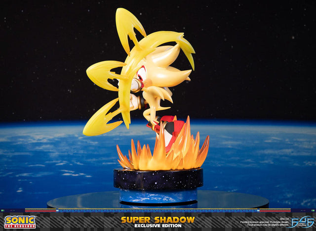 Sonic the Hedgehog™ – Super Shadow (Exclusive Edition) (launchphoto_supershadow_exc_08.jpg)