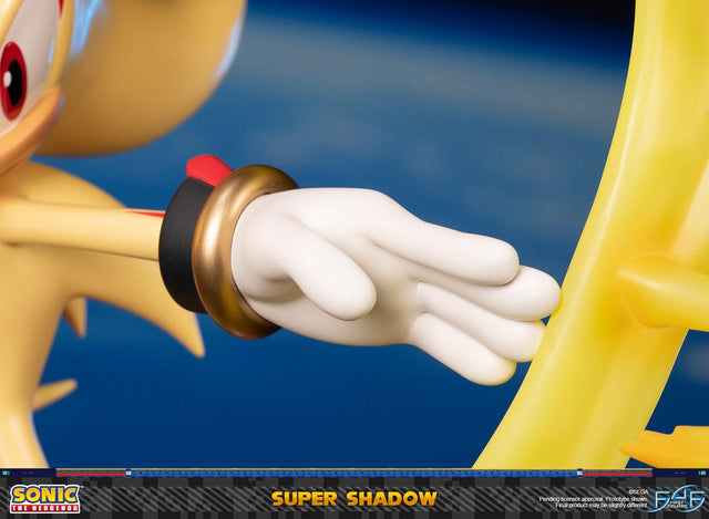 Sonic the Hedgehog™ – Super Shadow (Standard Edition) (launchphoto_supershadow_stn_16.jpg)