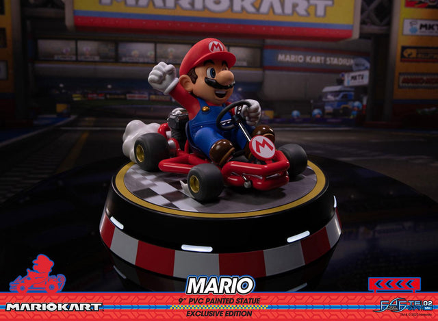 Mario Kart PVC - Exclusive Edition (mariokartex_14.jpg)